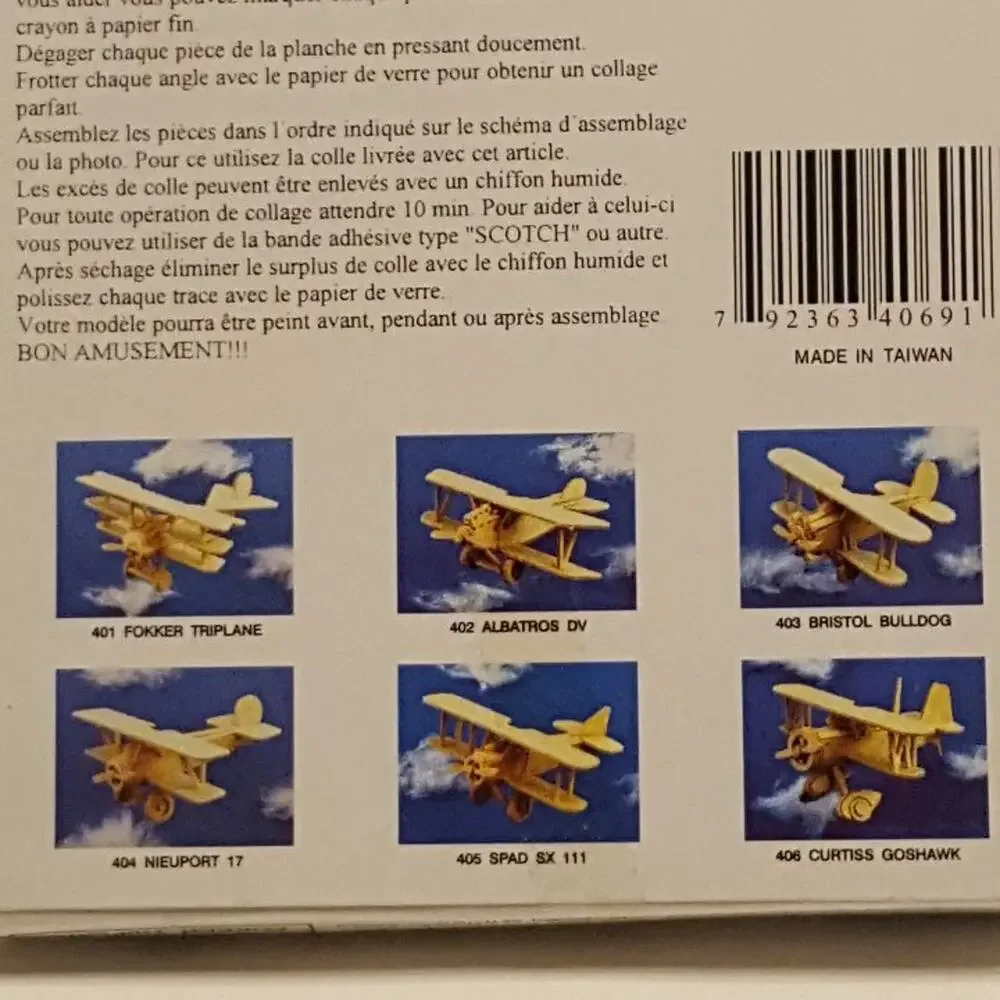 Legends of the AIR 404 Fokker Triplane Model Wooden Aircraft Miniature Model Kit